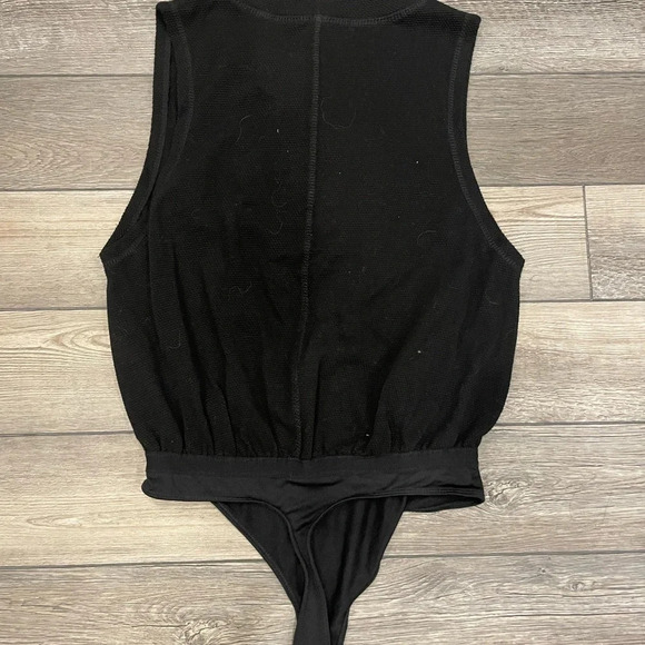 Free People Bodysuit NWT Peek Aye Black Textured Henley Sleeveless Top Small - Picture 9 of 10